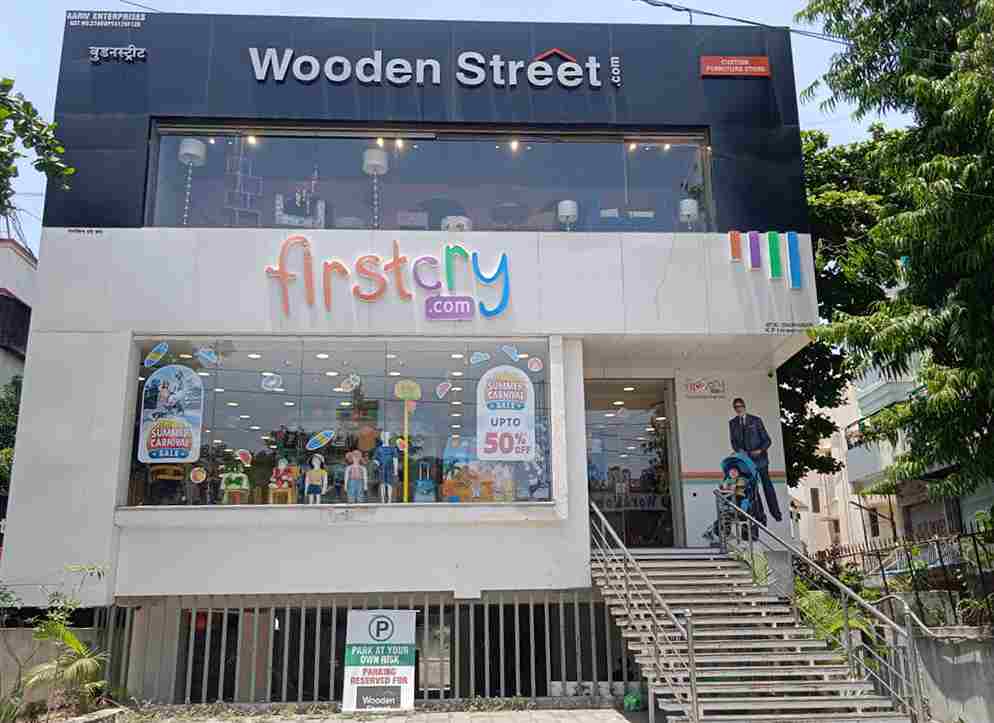 WoodenStreet Furniture Store in Pratap Nagar Nagpur
