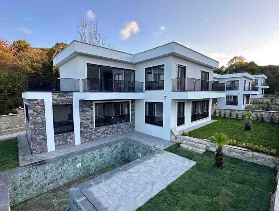 Villa for sale in istanbul – BlackSea Investment