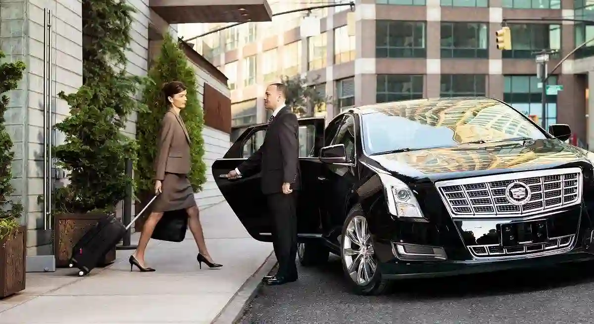 Can a Luxury Taxi Turn Every Ride Into an Experience?