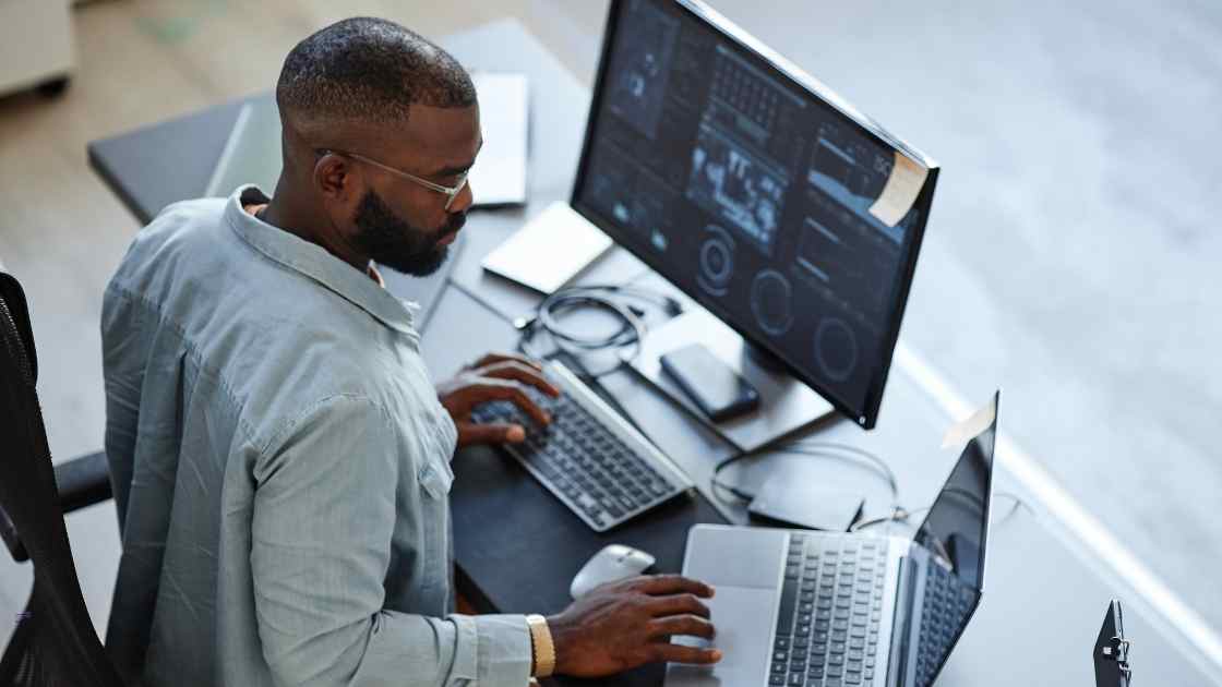 Leading Healthcare Tech Companies Transforming 2025