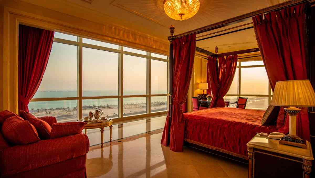 Burj Al Arab Tour Timings: Booking & Visiting Guide