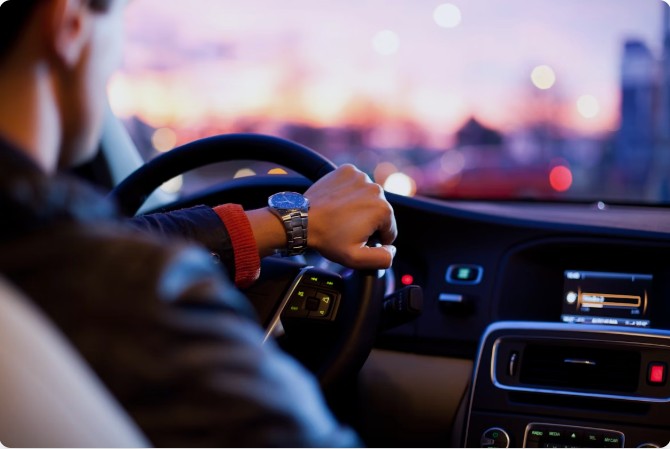 Master the Road with the Right Driving School