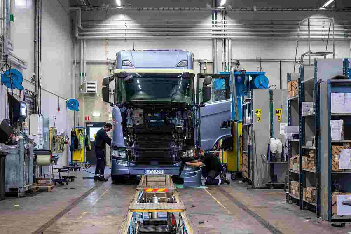 Common Highway Trailer Problems and How to Fix Them