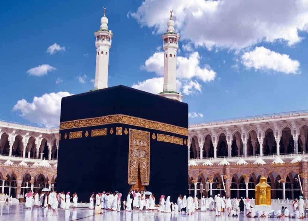 Which Companies Offer Affordable Umrah Packages 2025?