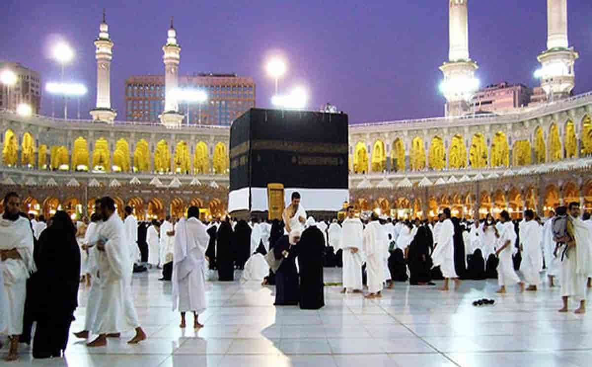 How to Book Affordable Flights for Your Umrah Journey?
