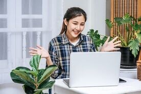Synchronous vs. Asynchronous Learning: Finding Your Fit