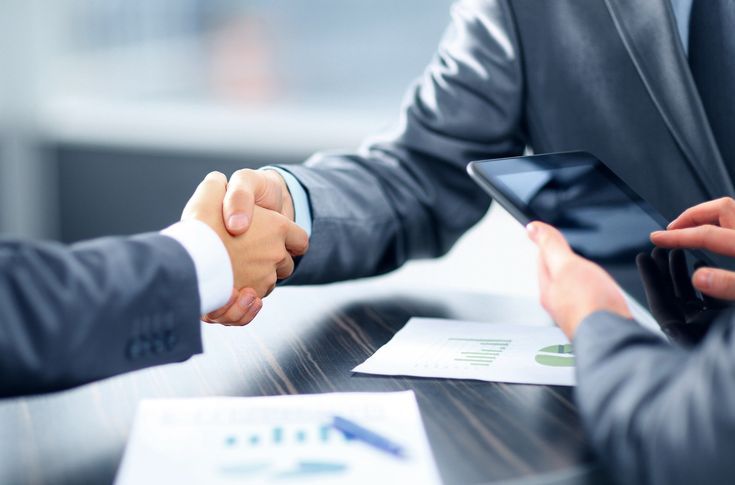 Best Stock Broker in India for NRI and Global Access