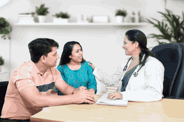 When to Consult the Best Gynae Laparoscopic Surgeon