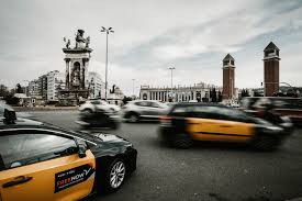 The Easiest Way to Travel: Taxi from Airport to City
