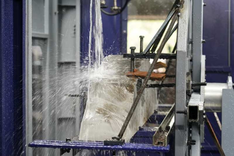 5 Critical Factors You Must Evaluate Before Buying Any CNC Machine