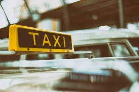 How to Use Kingston Airport Taxi Safe Travel Guide?