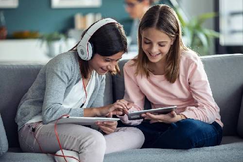 How a Virtual Study Group Can Help Students Succeed