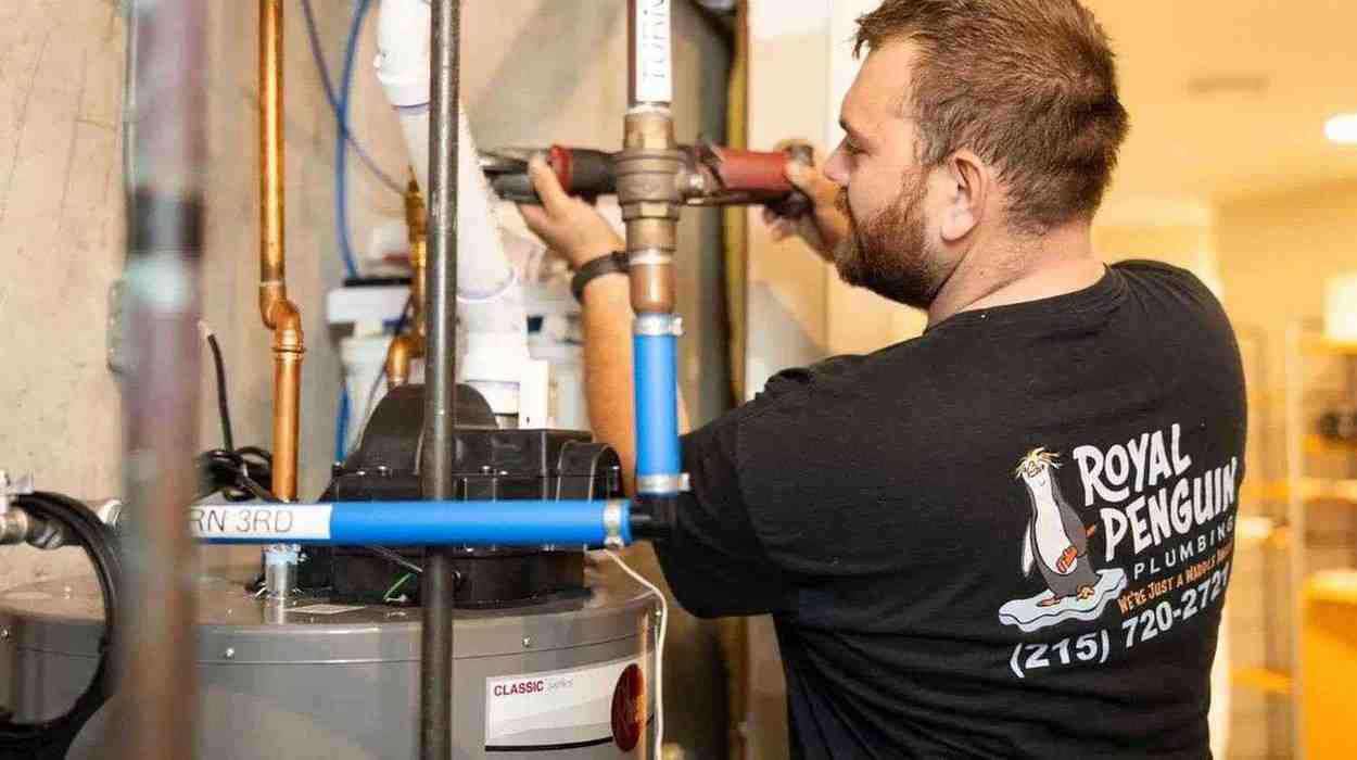 The Homeowner’s Plumbing Maintenance Tips & Warnings