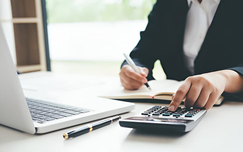 How Software Helps Track Project-Based Financials