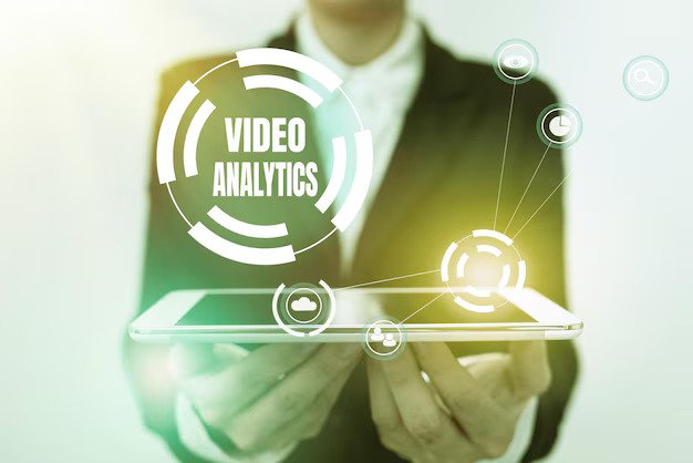 The Rise of Smart Logistics and Warehouse Automation