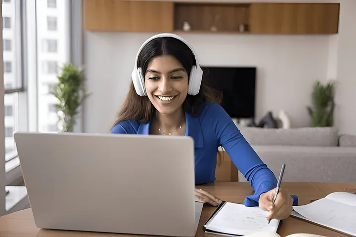Why Choose Distance Education Colleges in Bangalore?