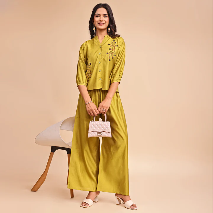 Modern 2 & 3-Piece Sets for Women | Peach Petals
