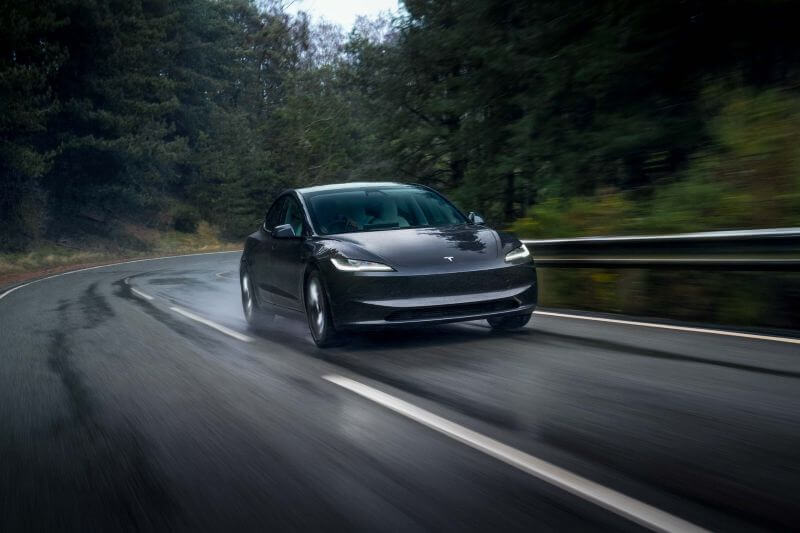 Tips for Choosing Tyres for SUVs vs Sedans