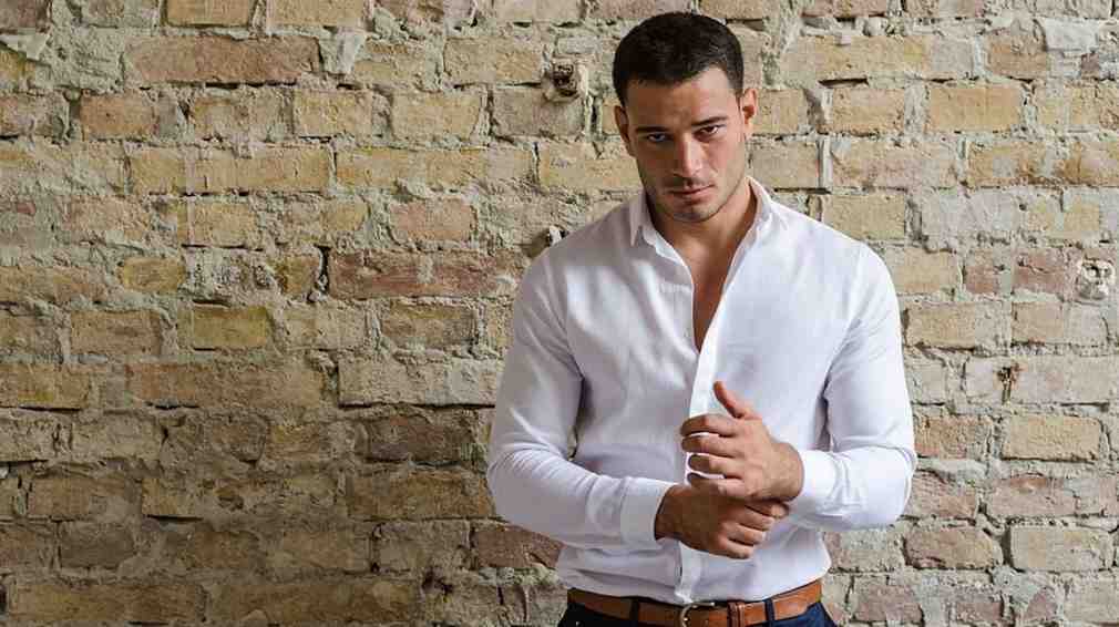 How to Style Your Tailored Shirt for Every Occasion