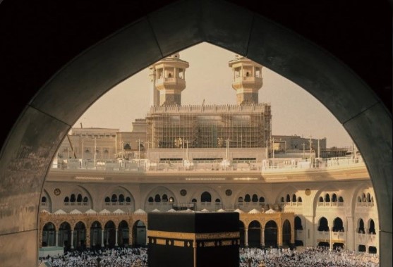 Tour Guide for Ziyarats in Makkah & Madinah — 2026