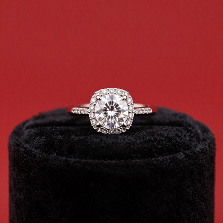 Estate Engagement Rings: Why They Are a Timeless Choice