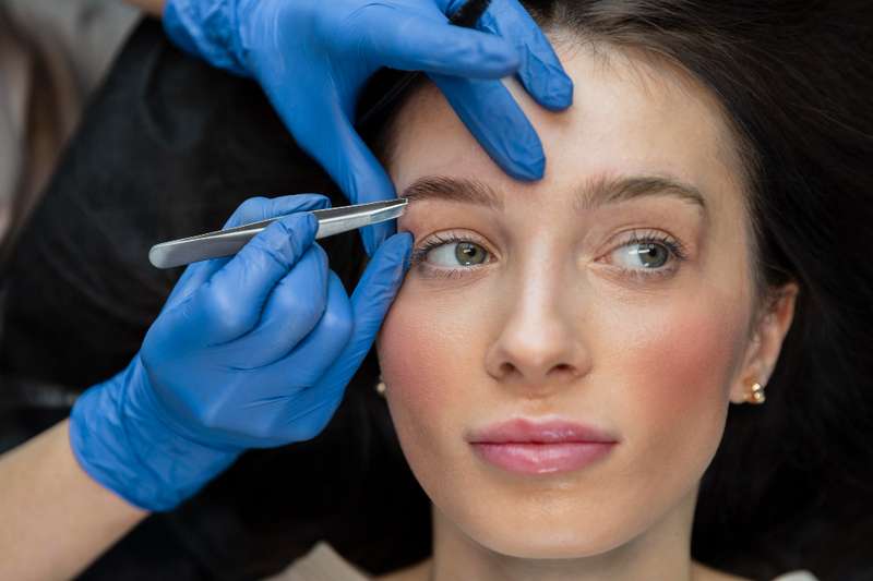 Eyebrow Transplant for Fuller, Natural-Looking Brows