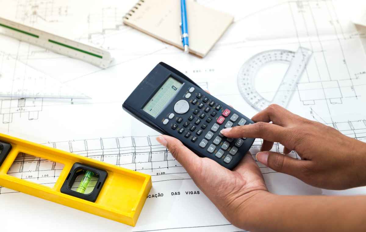 Easy Property Calculator: Var to Sq Ft & Gaj Converter