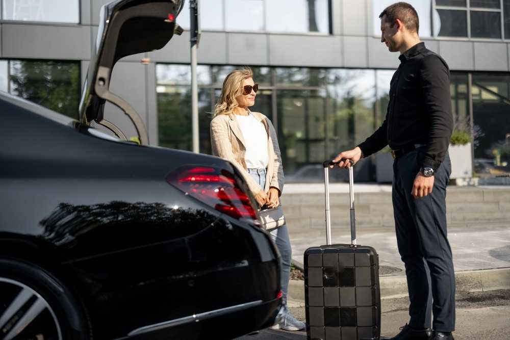 Airport Transfer Quincy to Hanscom Field