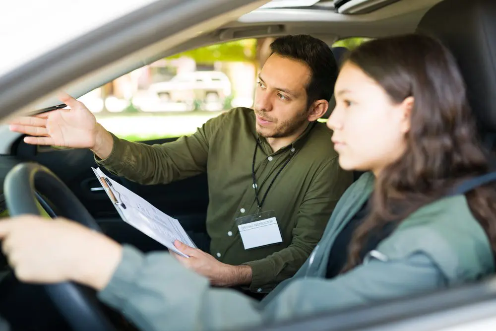 Driving School Scarborough Makes Learning Easier