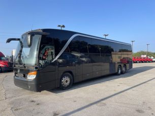 How to Plan Group Trips with California Charter Bus