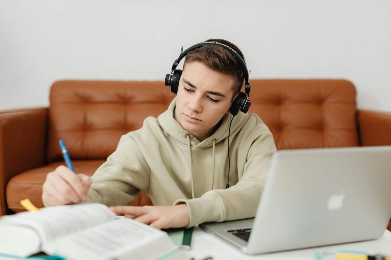 Boost Your Grades Using Engineering Assignment Help