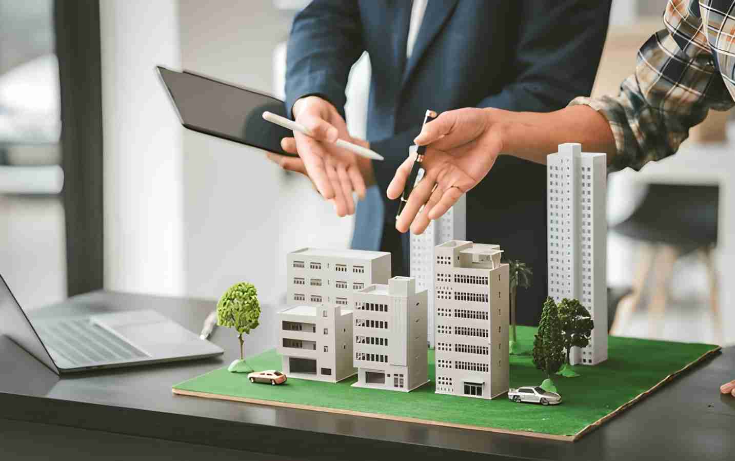 Why Noida is the Smart Choice for Homebuyers