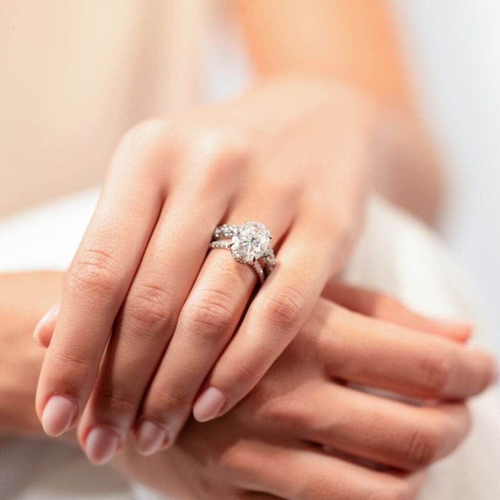 Moissanite vs Diamond: What UK Buyers Should Know