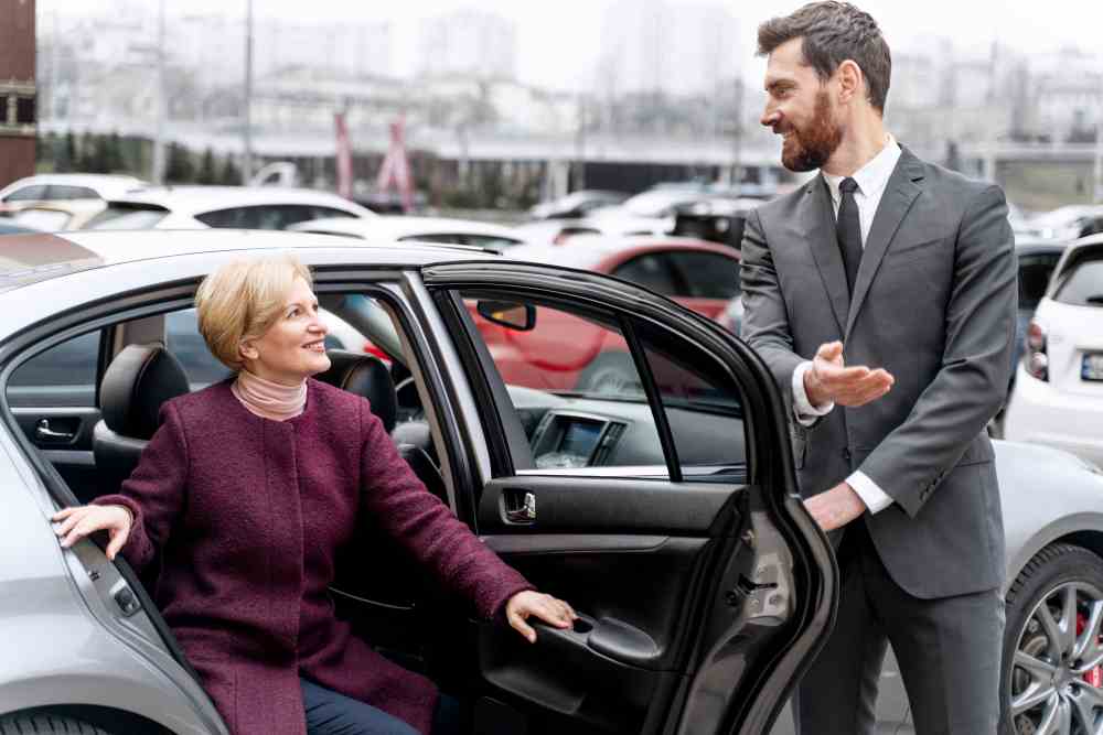 What to Know About Airport Shuttle Service Options