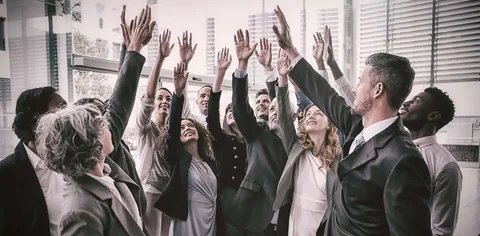 Best Leadership Programs for Future Leaders