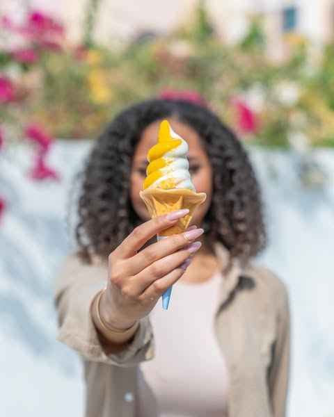 Best Frozen Treats: Mango & Vanilla in UAE at Yamanote!