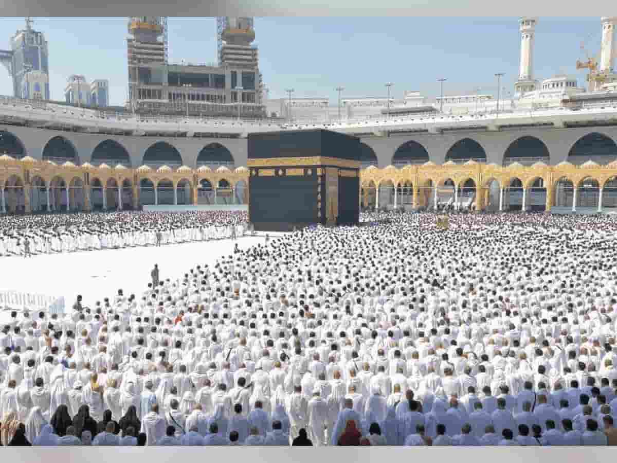 Where Can You Find the Best Umrah Packages UK?