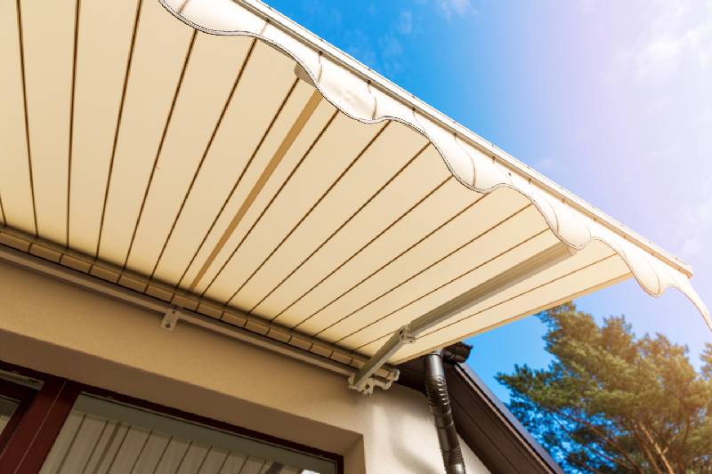 Average Lifespan of Commercial & Residential Awnings
