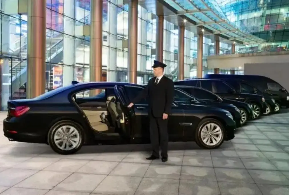 Why Airport Limo Hamilton Is the Best Choice