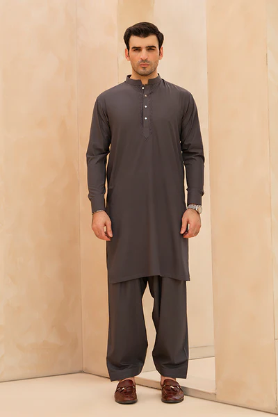 Eid Dresses Collection – Modern & Classic Trends