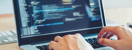 Website Development Agency vs Freelance Developer