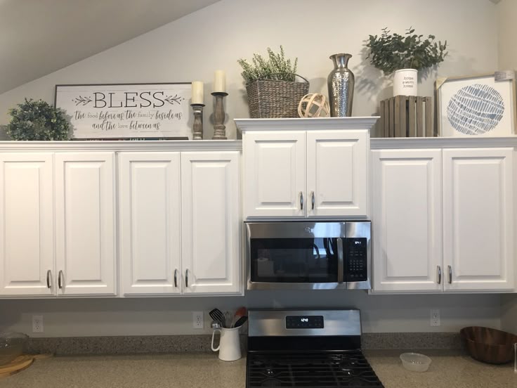 Top Cabinet Color Trends for 2026