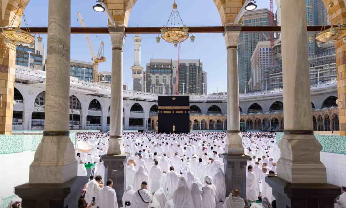 Cheap Umrah Packages from Birmingham UK with Flights