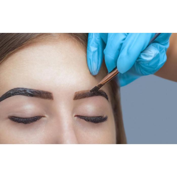 Brow Staining Guide | Hybrid & Henna Brows Tips