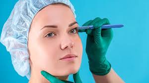 What Makes a Clinic the Best for Eyelid Surgery