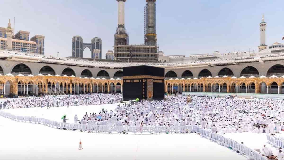 Which Mistakes Avoid When Planning December Umrah trip