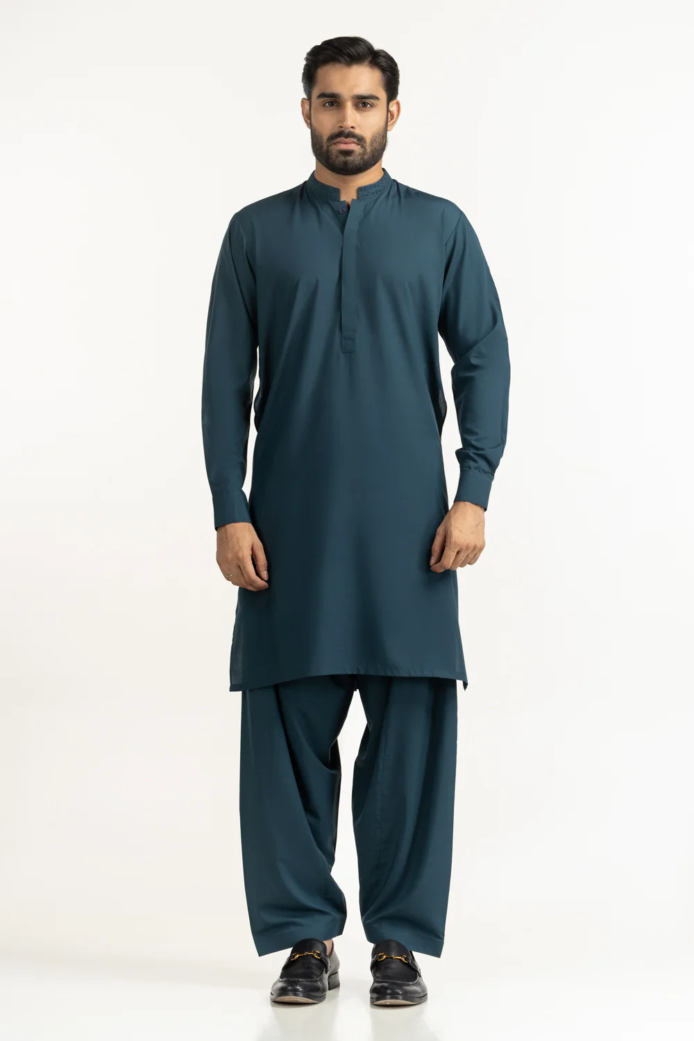Stop Overpaying for Pakistani Clothes in America