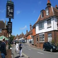 Top 10 Best Places to Live in England Outside London