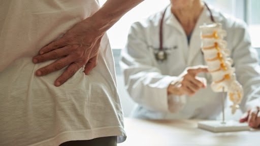 Top Spine Surgeons at Fortis Hospitals