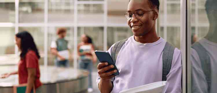 Wallet with Virtual Card: Modern Digital Payment
